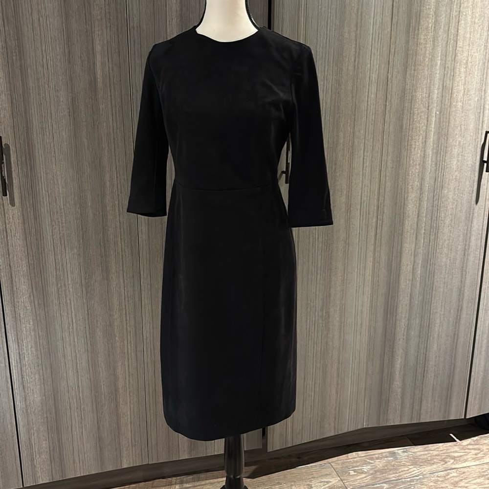 Babaton fitted black dress with long sleeves, microsuede.